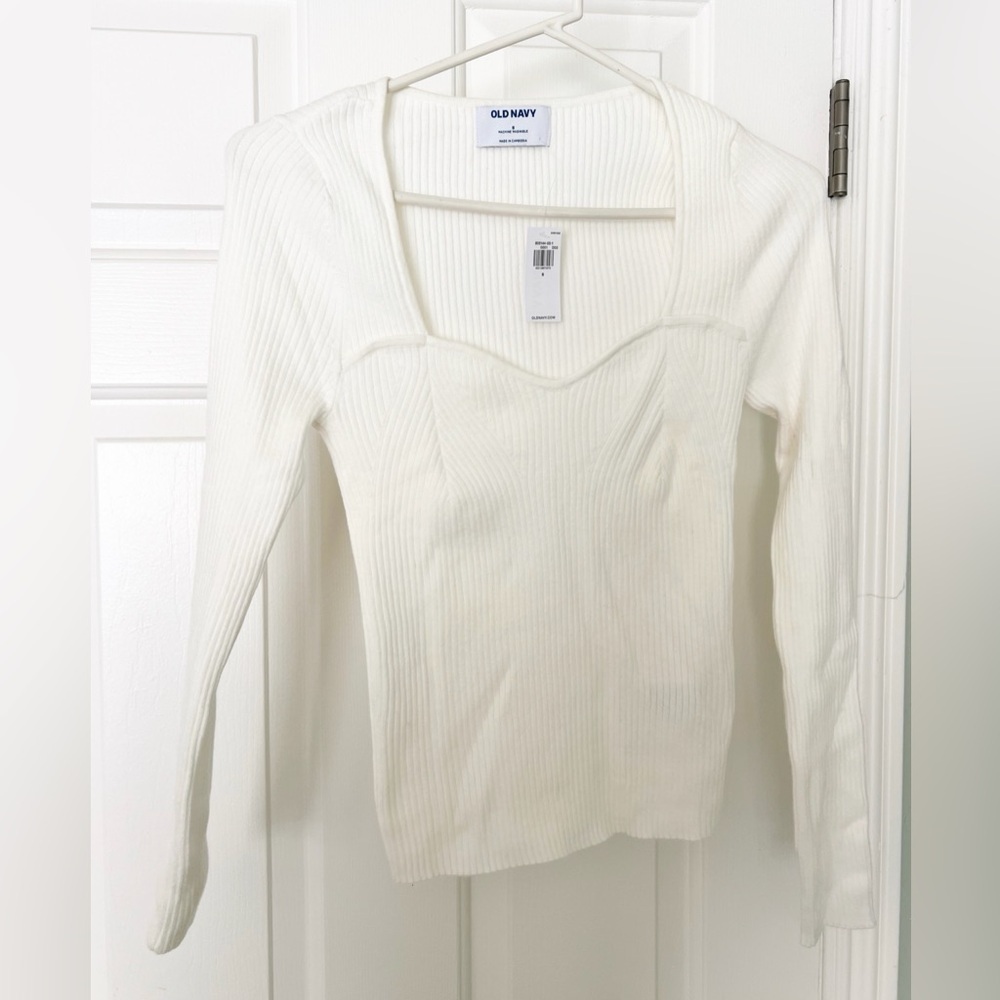 Old Navy Women’s White Ribbed Long-Sleeve Top - Size Small (NWT)